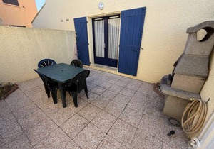 T2 Villa with pool and parking in Port Leucate, 4 people