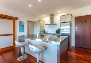 The Sands Apartment 19 - Onetangi Beach