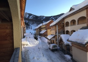Very nice apartment facing south, in Queyras, at the foot of the slopes
