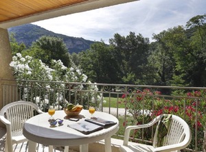 Domaine Chames | Vallon-Pont-d'Arc