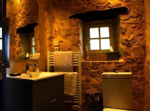 Gîte Pièces Personnes | Sainte-Suzanne-and-Chammes