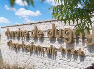Bungalow Chambres Piscine Partagée Et Jardin Aménagé À | Coulanges