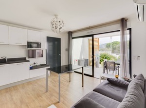 Bel Appt Vue Mer | Verghia