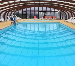 Bungalow Chambres Piscine Partagee Et Jardin Amenage Onzain 