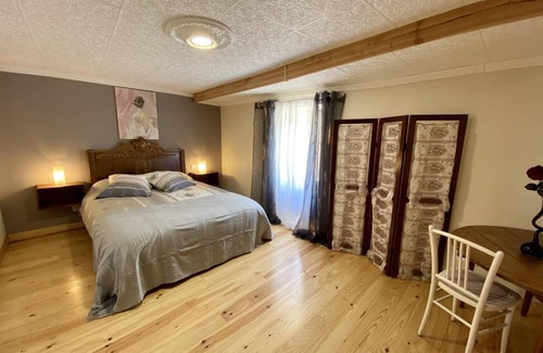 Villaniere House | 100 m² Gîte ∙ 2 bedrooms ∙ 4 guests