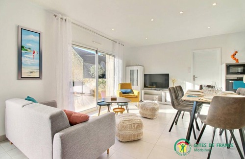 Surzur House | 100 m² Gîte ∙ 3 bedrooms ∙ 6 guests