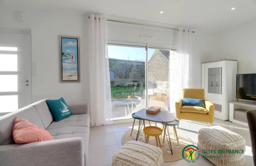 Surzur House | 100 m² Gîte ∙ 3 bedrooms ∙ 6 guests