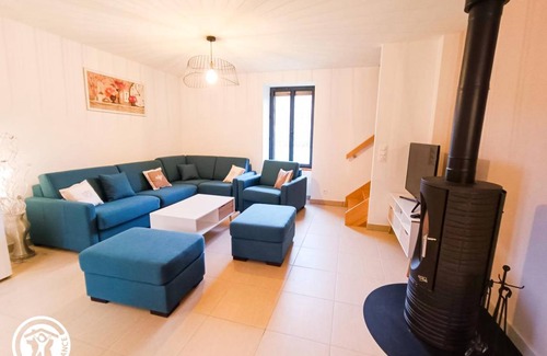Lacave House | 112 m² Gîte ∙ 4 bedrooms ∙ 8 guests