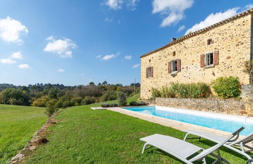Montcabrier House | 120 m² House ∙ 2 bedrooms ∙ 4 guests