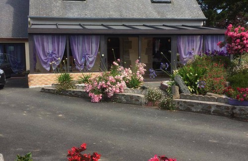 Treveneuc House | 120 m² Gîte ∙ 3 bedrooms ∙ 6 guests