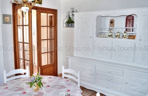 Channay-sur-Lathan Cottage | 129 m² Cabin ∙ 3 bedrooms ∙ 6 guests