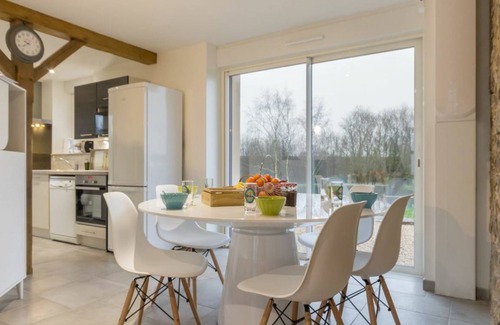 Nort-sur-Erdre Cottage | 130 m² Cabin ∙ 3 bedrooms ∙ 7 guests