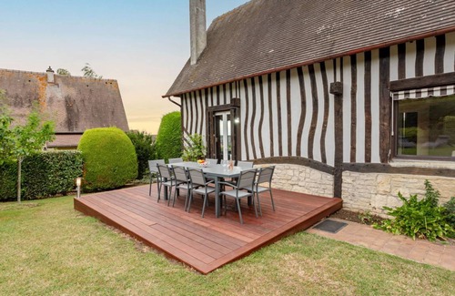 Touques Villa | 130 m² Villa ∙ 4 bedrooms ∙ 9 guests