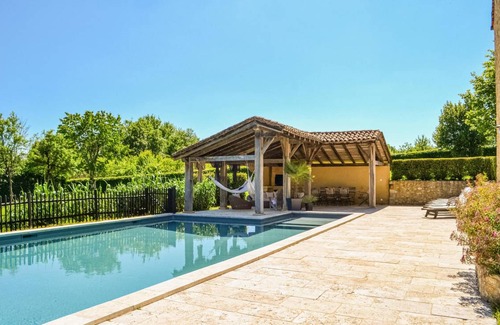 Fleurac House | 140 m² House ∙ 3 bedrooms ∙ 6 guests