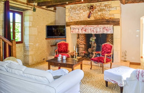 Fleurac House | 140 m² House ∙ 3 bedrooms ∙ 6 guests