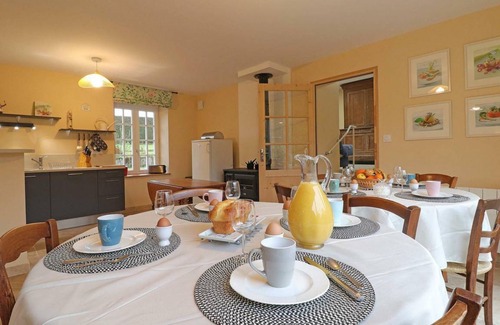 Tinchebray-Bocage Cottage | 150 m² Cabin ∙ 4 bedrooms ∙ 10 guests