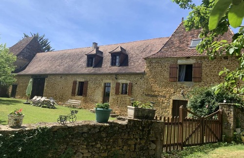 Pezuls House | 150 m² Gîte ∙ 5 bedrooms ∙ 10 guests
