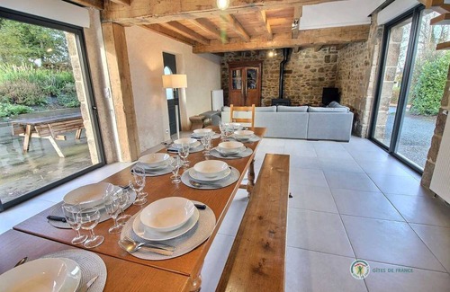 Le Vieux-Marche House | 150 m² Gîte ∙ 5 bedrooms ∙ 10 guests