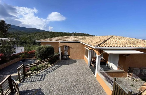Ventiseri Apartment | 200 m² Apartment ∙ 4 bedrooms ∙ 10 guests