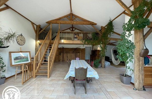 Le Champ-Saint-Pere Cottage | 200 m² Cabin ∙ 4 bedrooms ∙ 8 guests