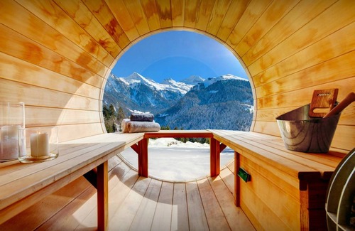 Manigod Ski Chalet | 210 m² Chalet ∙ 4 bedrooms ∙ 12 guests