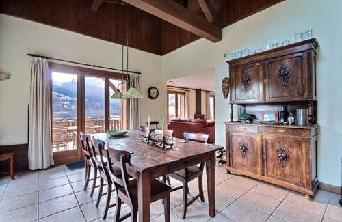 Saint-Jean-dʼAulps Ski Chalet | 220 m² Chalet ∙ 5 bedrooms ∙ 10 guests