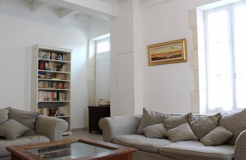 Cheray House | 250 m² House ∙ 6 bedrooms ∙ 15 guests
