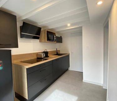 Saint-Serge Apartment | 29 m² Apartment ∙ 1 bedroom ∙ 4 guests