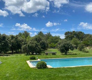 Eygalieres Bed & Breakfast | 30 m² Bed and breakfast ∙ 2 guests