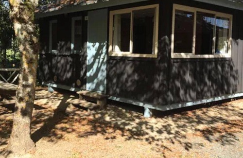 Luynes Ski Chalet | 30 m² Chalet ∙ 2 bedrooms ∙ 5 guests