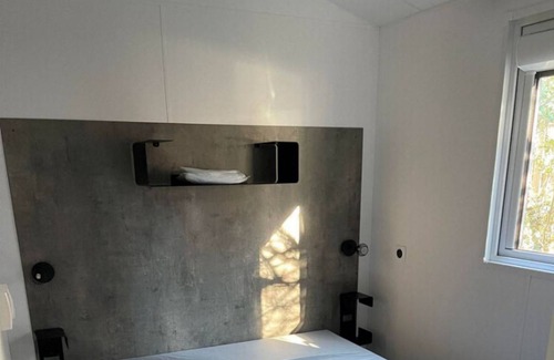 Saint-Georges-de-Didonne House | 32 m² Mobile home ∙ 4 bedrooms ∙ 8 guests