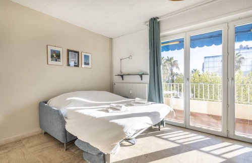 Hyeres City Centre Apartment | 35 m² Studio flat ∙ 4 guests