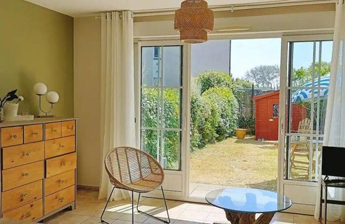 Barfleur House | 39 m² Gîte ∙ 1 bedroom ∙ 2 guests