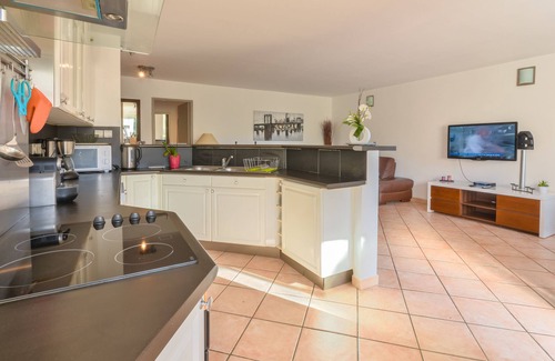 Cassis Apartment | 4 bedroom apartment in a high class complex with a swimming pool