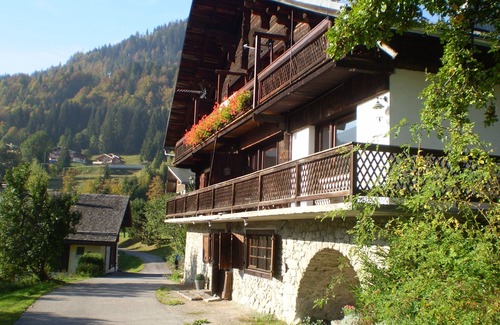 La Clusaz Apartment | 4-star apartment in a magnificent Savoyard chalet - 50 m from the slopes