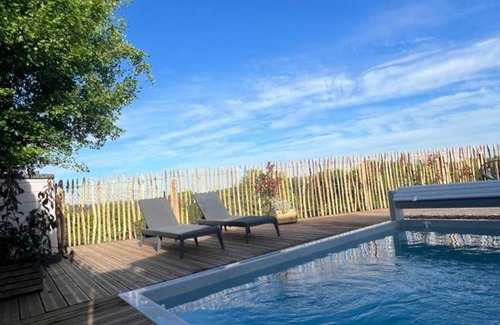 Salignac-Eyvignes Ski Chalet | 40 m² Chalet ∙ 3 bedrooms ∙ 6 guests