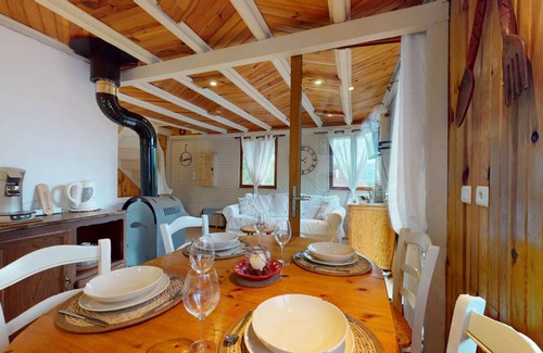 Muhlbach-sur-Munster Ski Chalet | 45 m² Chalet ∙ 2 bedrooms ∙ 6 guests