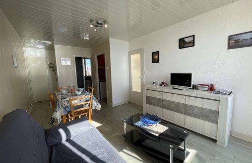 France Apartment | 47 m² Apartment ∙ 2 bedrooms ∙ 6 guests