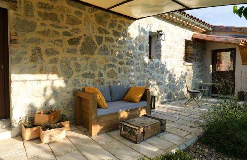 Courry Apartment | 50 m² Apartment ∙ 2 guests