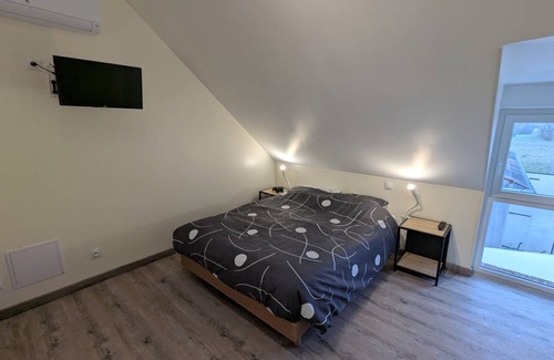 Chilleurs-aux-Bois Cottage | 50 m² Cabin ∙ 4 bedrooms ∙ 4 guests