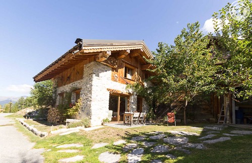 Pralognan-la-Vanoise House | 52 m² Gîte ∙ 2 bedrooms ∙ 5 guests