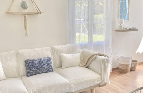 Saint-Nazaire House | 54 m² Gîte ∙ 2 bedrooms ∙ 4 guests