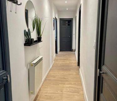 Chateauroux Apartment | 55 m² Apartment ∙ 2 bedrooms ∙ 4 guests