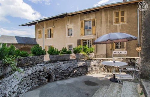 Albertville House | 57 m² Gîte ∙ 2 bedrooms ∙ 4 guests