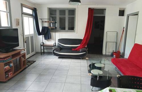 Plouray Apartment | 60 m² Apartment ∙ 2 bedrooms ∙ 6 guests