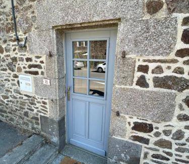 Lanvallay Bed & Breakfast | 60 m² Bed and breakfast ∙ 2 bedrooms ∙ 4 guests