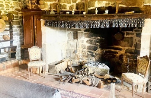 Chaumeil House | 60 m² House ∙ 1 bedroom ∙ 4 guests