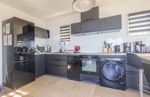 Aregno Apartment | 63 m² Apartment ∙ 2 bedrooms ∙ 4 guests