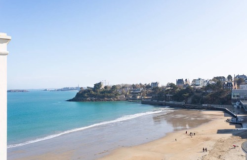 Dinard Apartment | 64 m² Apartment ∙ 3 bedrooms ∙ 6 guests