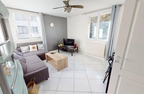 Quartier Chorier-Berriat Resort | 67 m² Private room ∙ 1 bedroom ∙ 1 guest